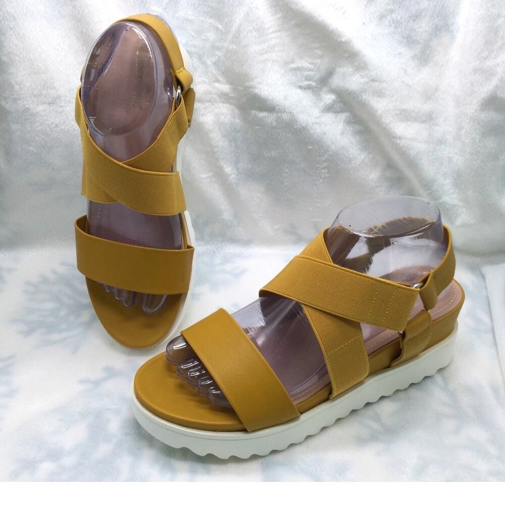 Dream Pairs Charlie Platform Sandals 9 NWOT